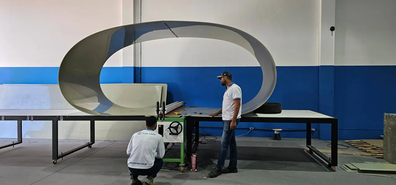 Fabricação de componentes na unidade A2M Tank